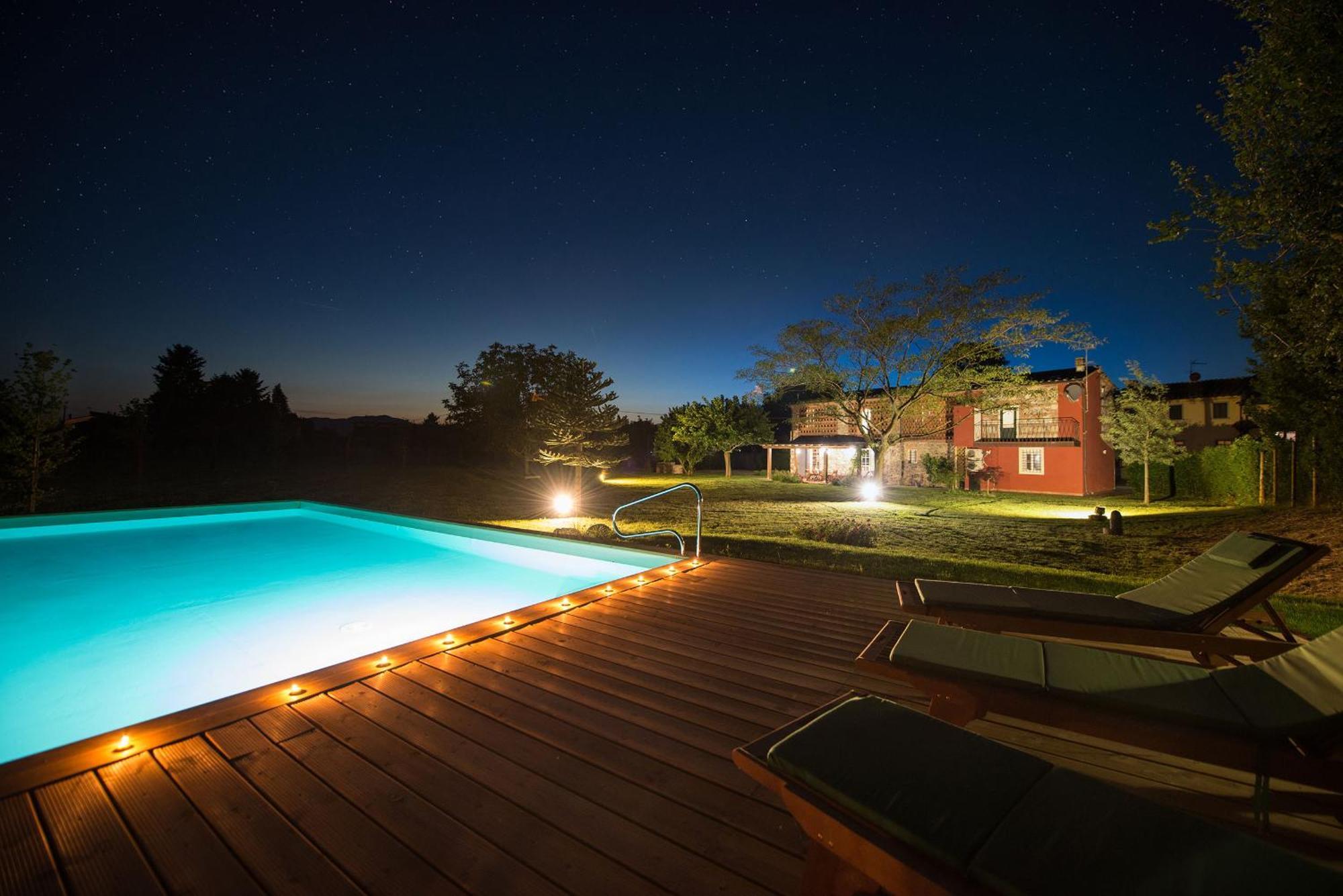 לוקה Villa Sul Fiume Romantic Farmhouse With Pool מראה חיצוני תמונה