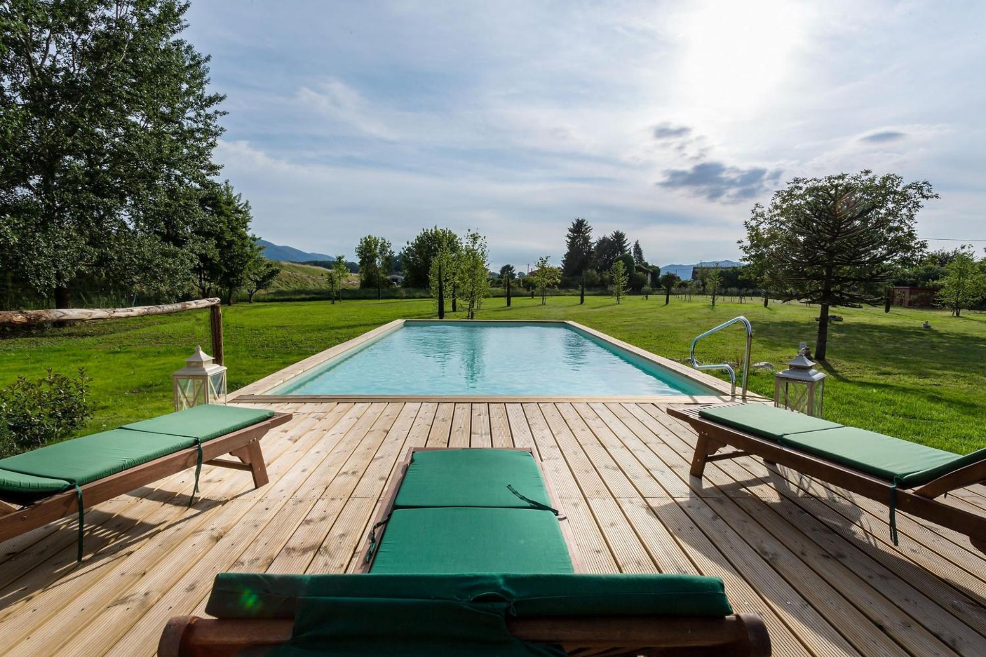 לוקה Villa Sul Fiume Romantic Farmhouse With Pool מראה חיצוני תמונה