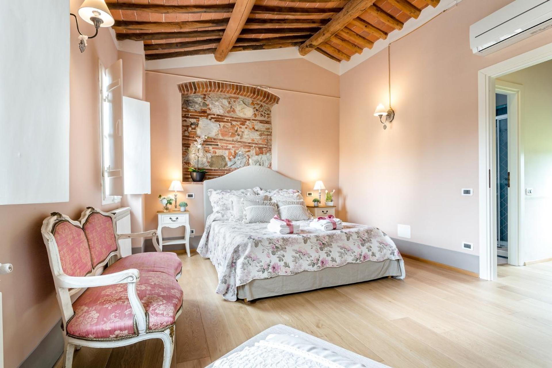 לוקה Villa Sul Fiume Romantic Farmhouse With Pool מראה חיצוני תמונה