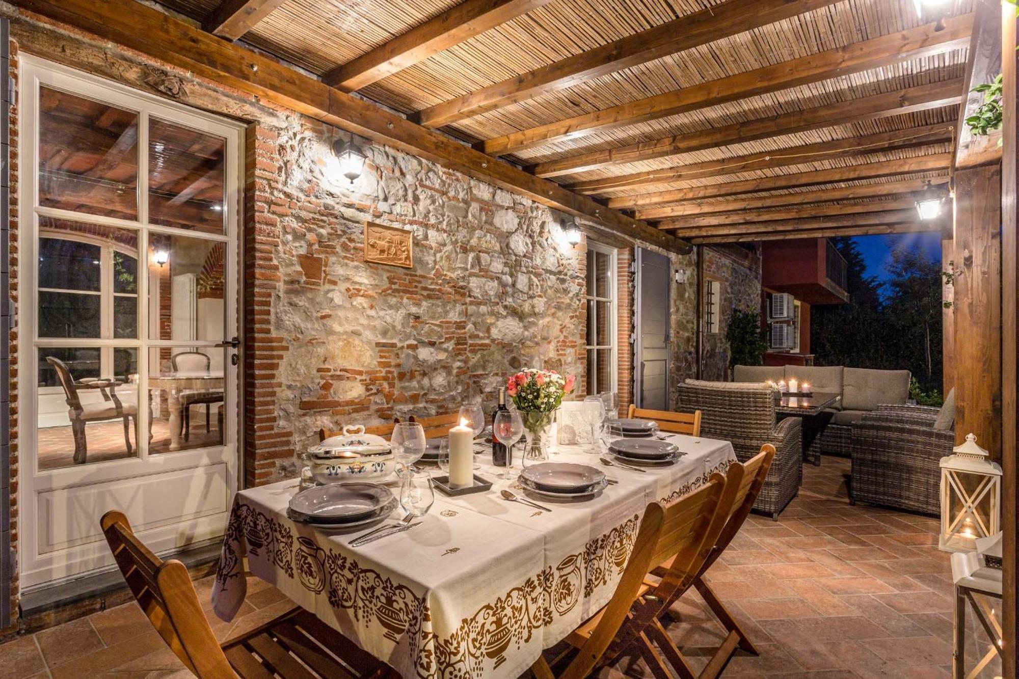 לוקה Villa Sul Fiume Romantic Farmhouse With Pool מראה חיצוני תמונה